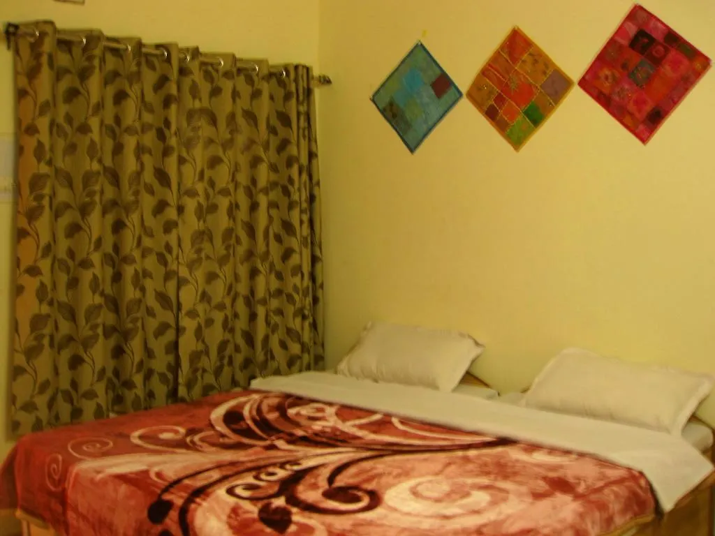 Bona Cafe Restaurant & Sala Guest House Βαρανάσι Ινδία